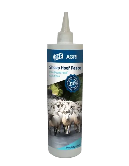 Pâte de soin sabot ovin JFC – application entre onglons